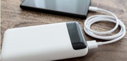 Jak dobrać pojemność powerbanku do potrzeb ładowania smartfona?