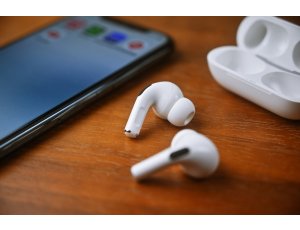 Jak powstrzymać Airpods przed czytaniem tekstów?