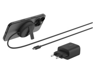 Ładowarka indukcyjna BELKIN BoostCharge Pro Qi2 15W + Zasilacz 20W Czarny