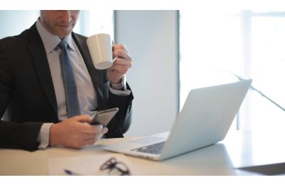 Jak nagrywać ekran na iPhonie 12