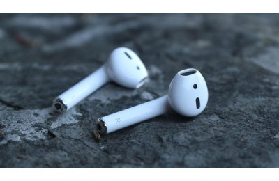 Jak sprawić, by Airpods były głośniejsze?