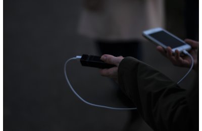 Powerbanki do plecaka - jaki model na cały dzień zajęć?