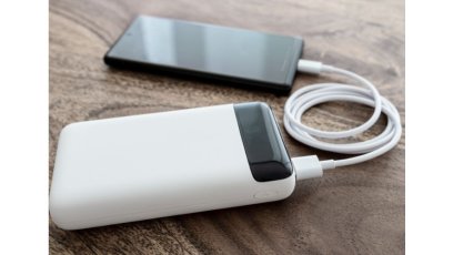 Jak dobrać pojemność powerbanku do potrzeb ładowania smartfona?